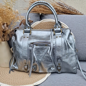 CUIR METALLISE