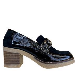 CUIR VERNIS