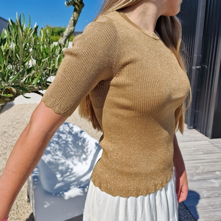 Grace and mila<br>saturne dore5160701_2