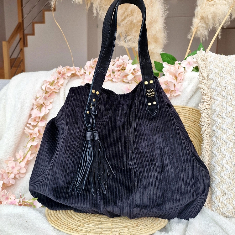 Mila louise<br>nicole vfr noir5165502_2