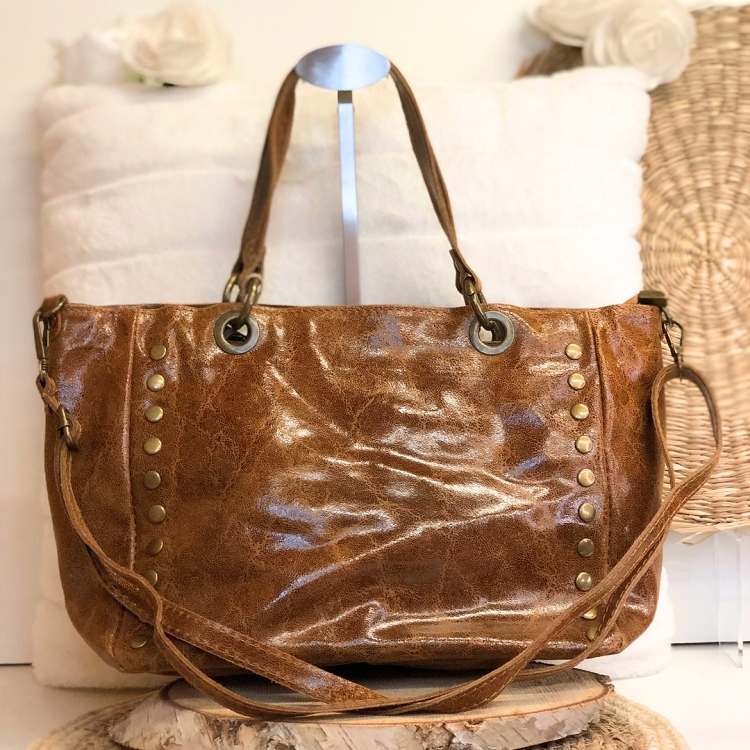 Rannou shop<br>saloon camel5176601_2