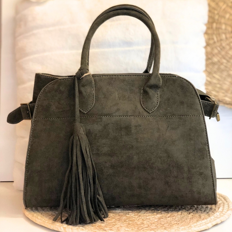 Rannou shop<br>happy kaki