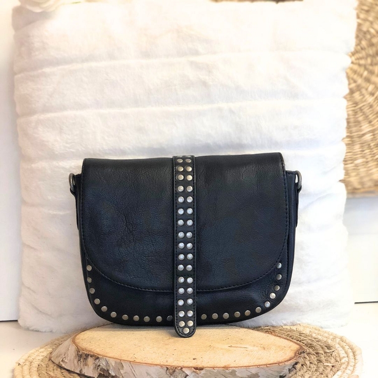 Charlay stone<br>raphaelle noir