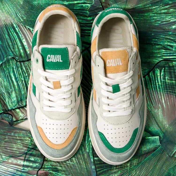 Caval<br>playground vert6340302_6