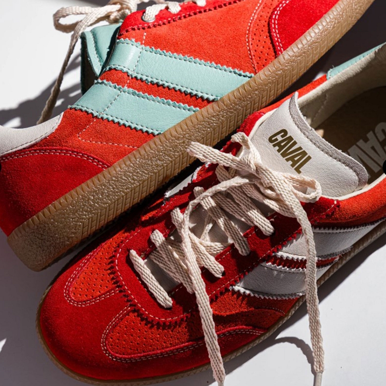 Caval<br>pulse rouge6365802_4
